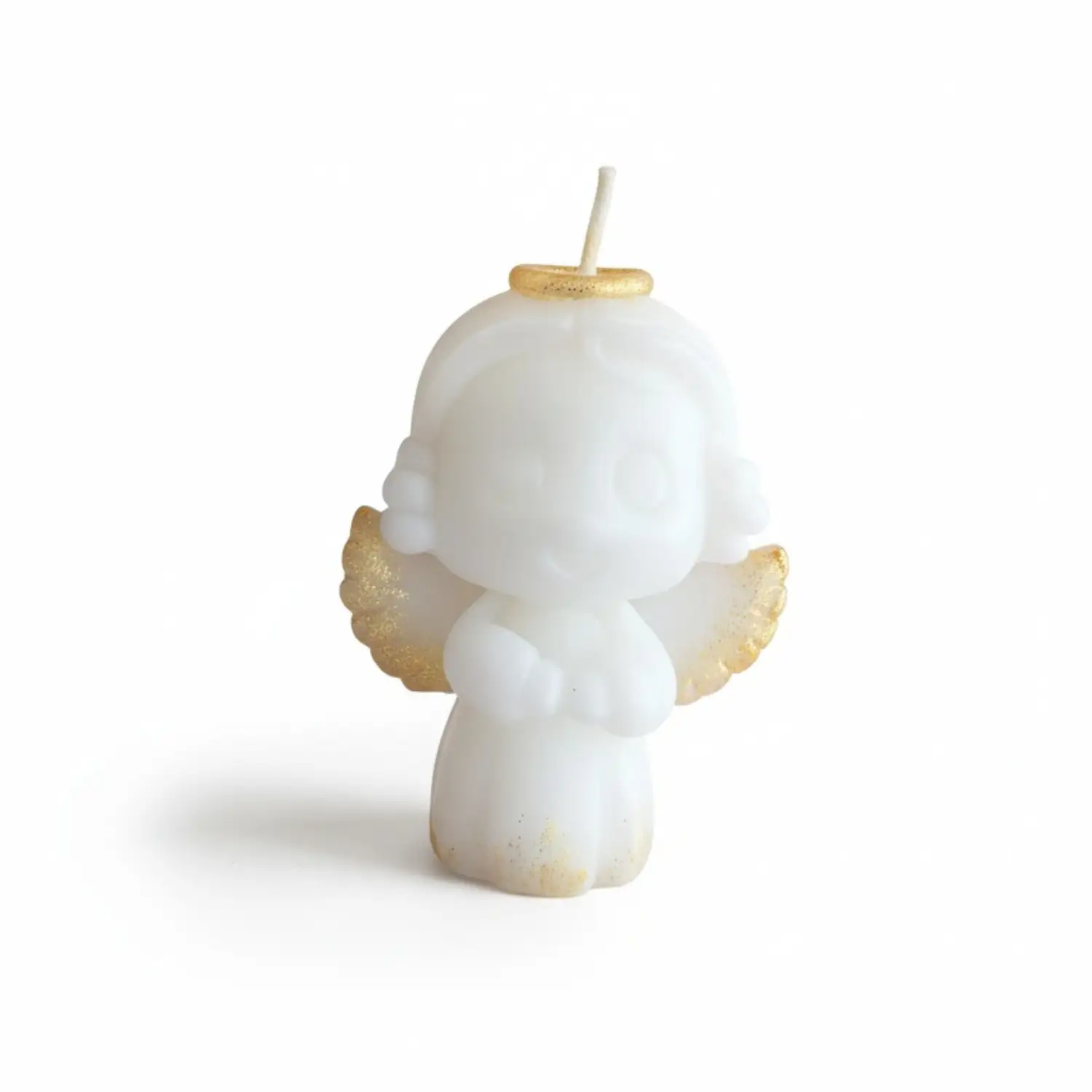 شمع فیگوراتیو فرشته زرین‌بال تکی روی بک‌گراند سفید از برند ثوری دیزاین